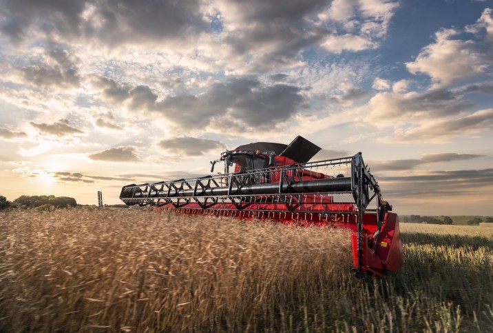 Case IH 3050 seeria heeder