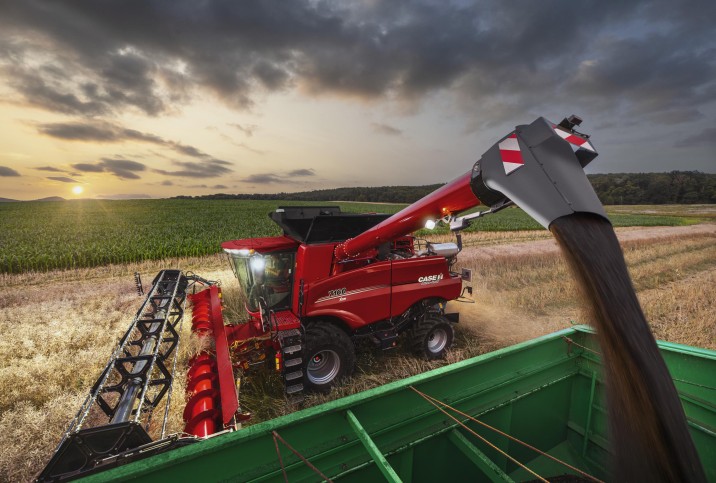 Case IH Axial-Flow 160 seeria 348–375 hj